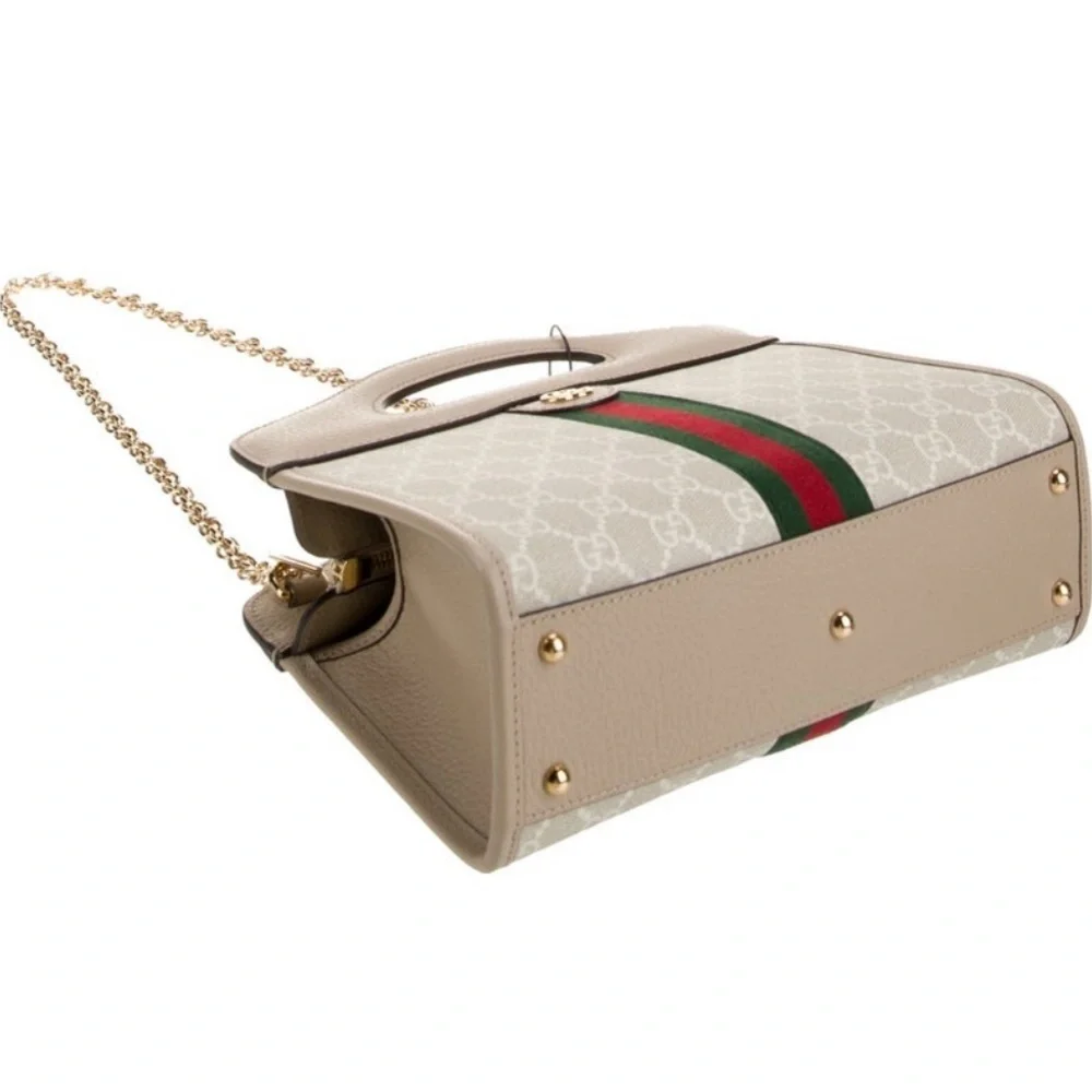Gucci stylish gg